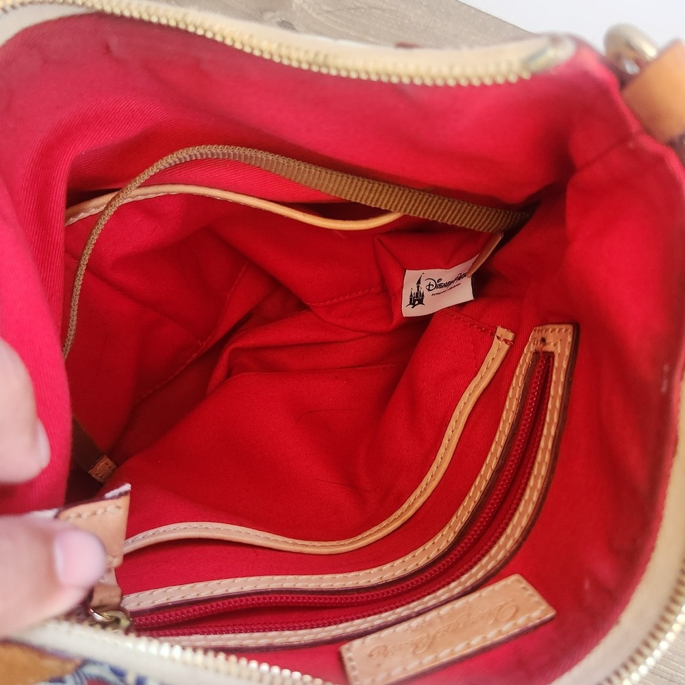 Dooney & Bourke 2016 Disney Parks 1/2 Marathon Weekend Crossbody Bag Purse Tote - Picture 15 of 16